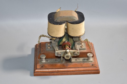 Antikes modell dynamo - modell,