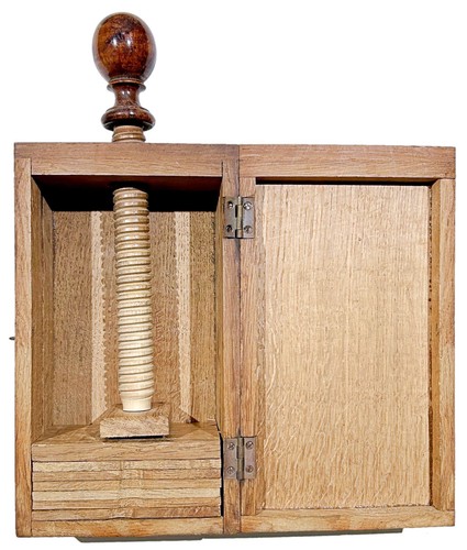 Spielkartenpresse spielkarten - spielkartenpresse,
