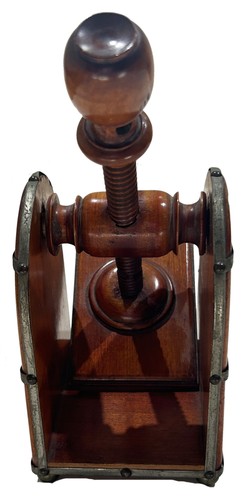 Holzpresse spielkarten - holzpresse,