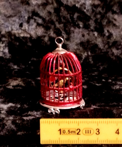 Schöner alter vogelkäfig mit - vogelkäfig,